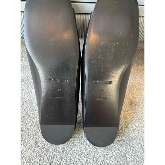 Nearly NEW Burberry cut out mules, black leather, Sz 38, $590 - Picture 5 of 7